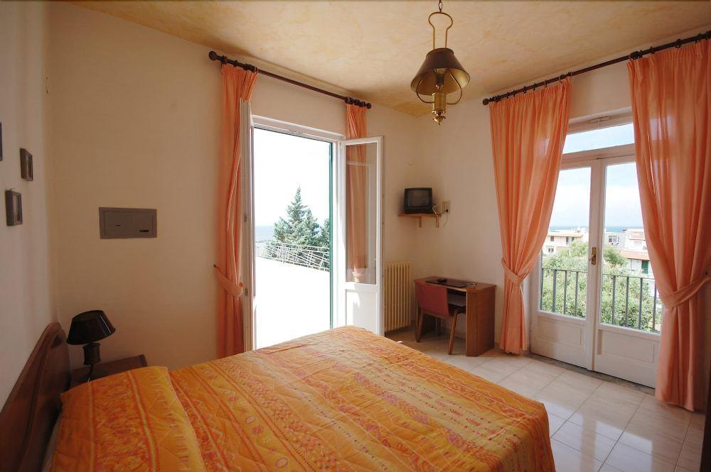 Hotel Terme Rosaleo Casamicciola Terme Екстериор снимка