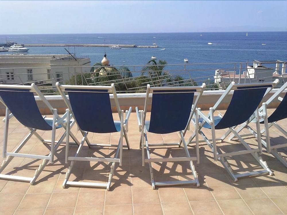 Hotel Terme Rosaleo Casamicciola Terme Екстериор снимка