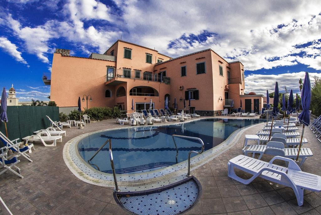 Hotel Terme Rosaleo Casamicciola Terme Екстериор снимка