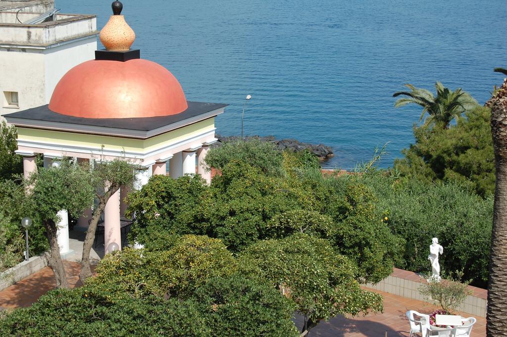 Hotel Terme Rosaleo Casamicciola Terme Екстериор снимка